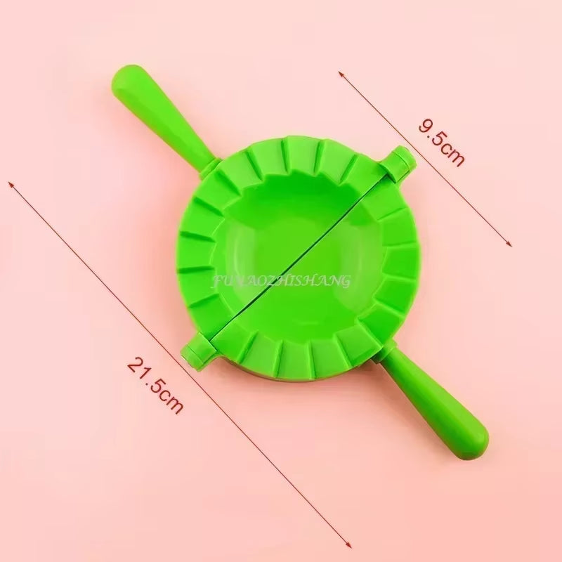 Plastic Dumplings Maker Mold Hand Dough Press Dumpling Clip DIY Ravioli Pie Mould Maker Kitchen Pastry Tools Cooking Accessories