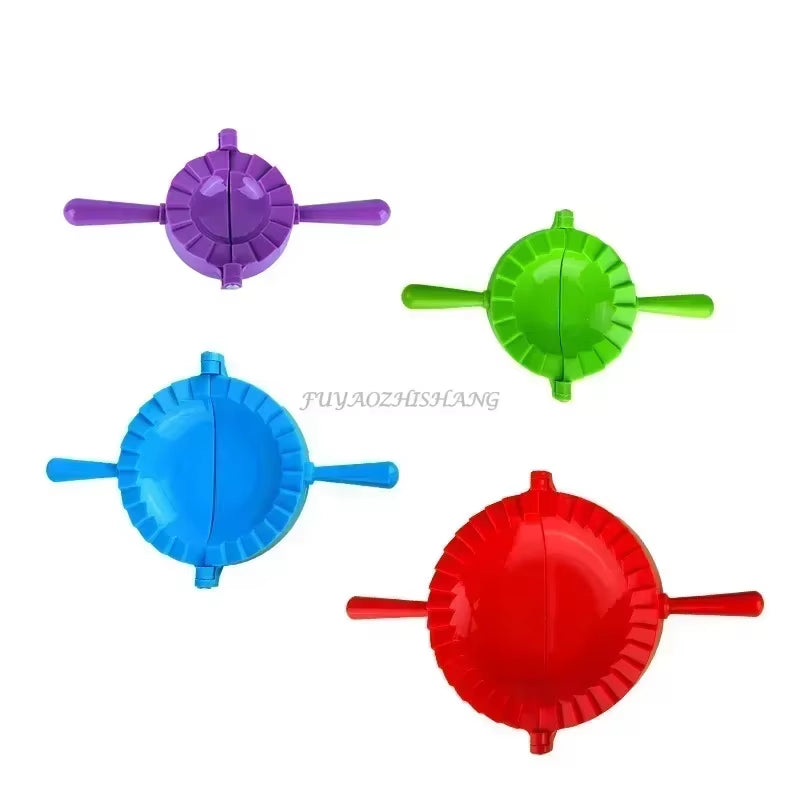 Plastic Dumplings Maker Mold Hand Dough Press Dumpling Clip DIY Ravioli Pie Mould Maker Kitchen Pastry Tools Cooking Accessories